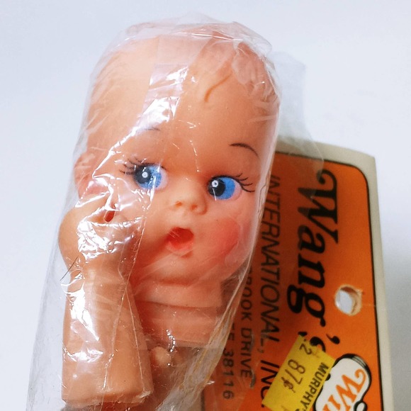 Vtg Wang's Baby Doll Head & Hands Sucking Thumb New Blue Eyes Rubber/Vinyl - Picture 5 of 10